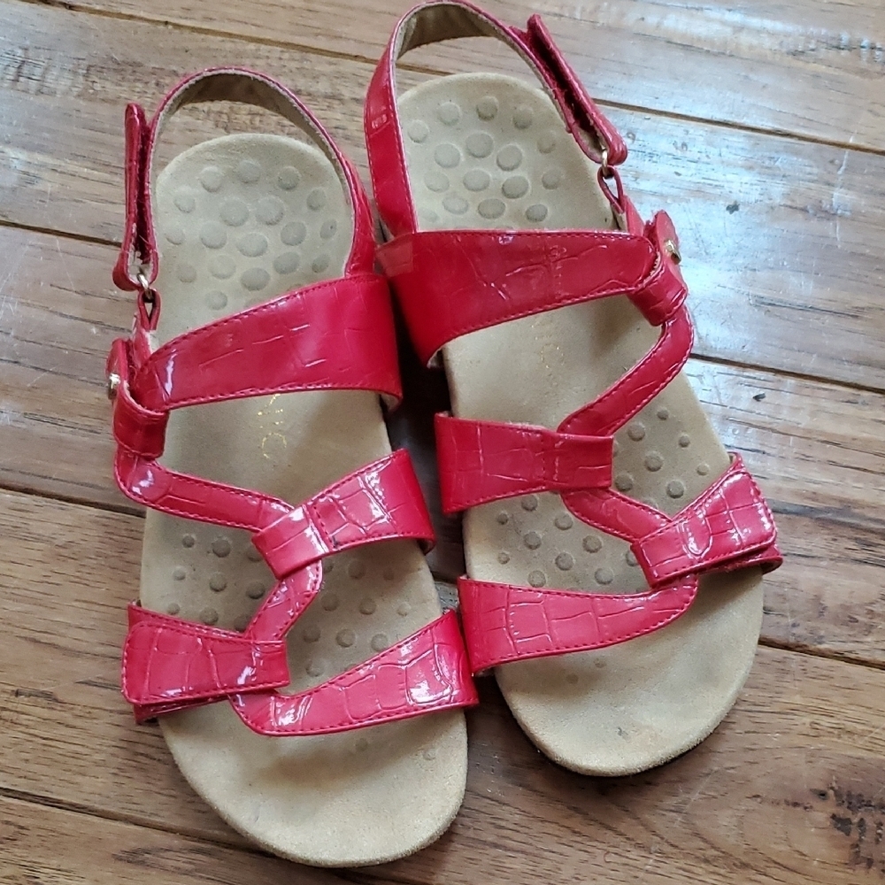 Vionic Paros Red Patent Leather Sandals